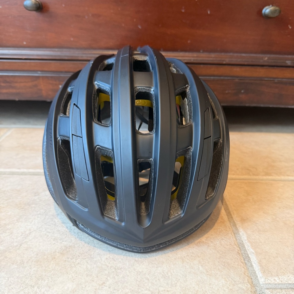 Specialized Propero 3 Cycling Helmet - Black Matte - Lightly Used, Well Priced!